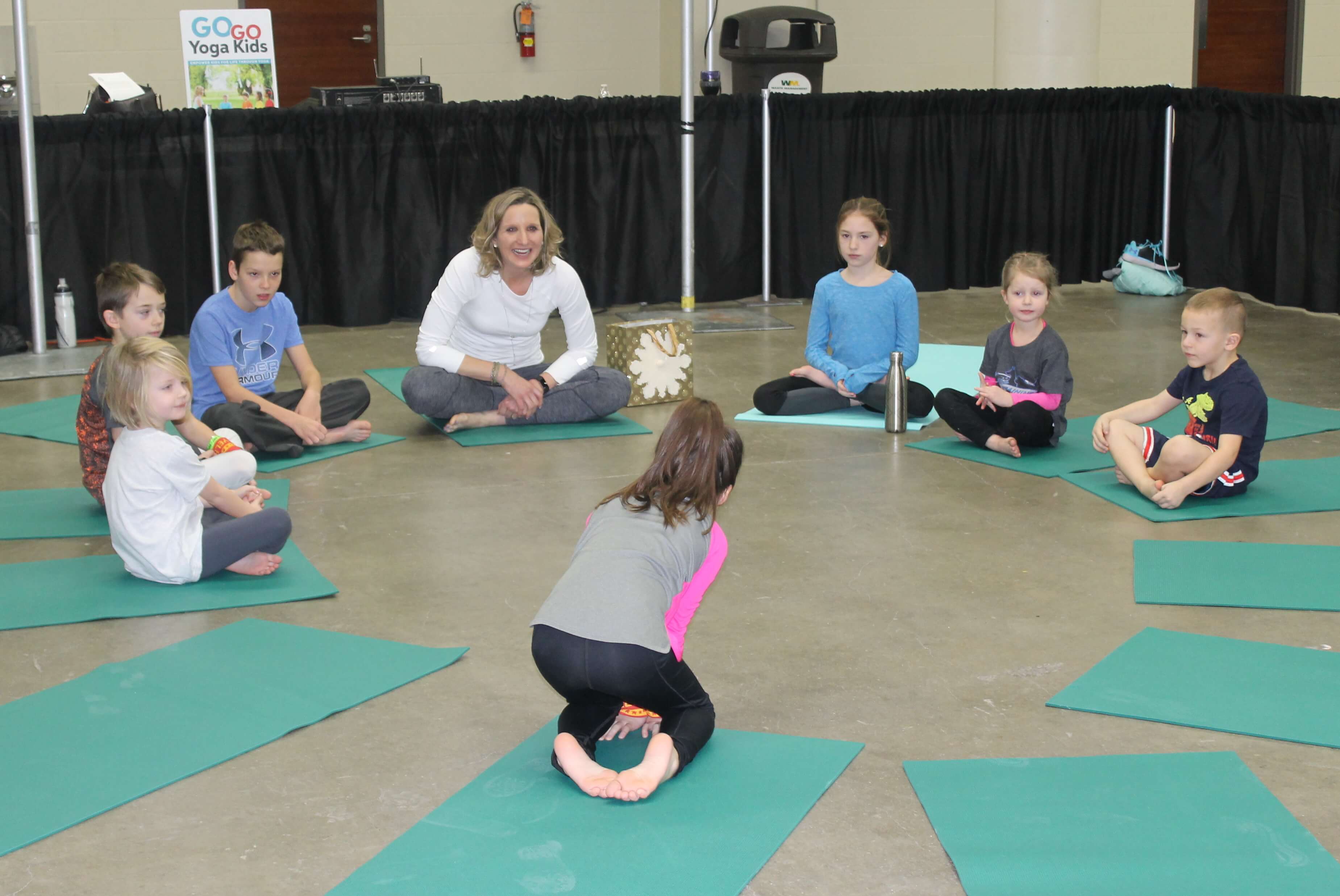 kids yoga class