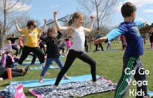 how to teach kids yoga
