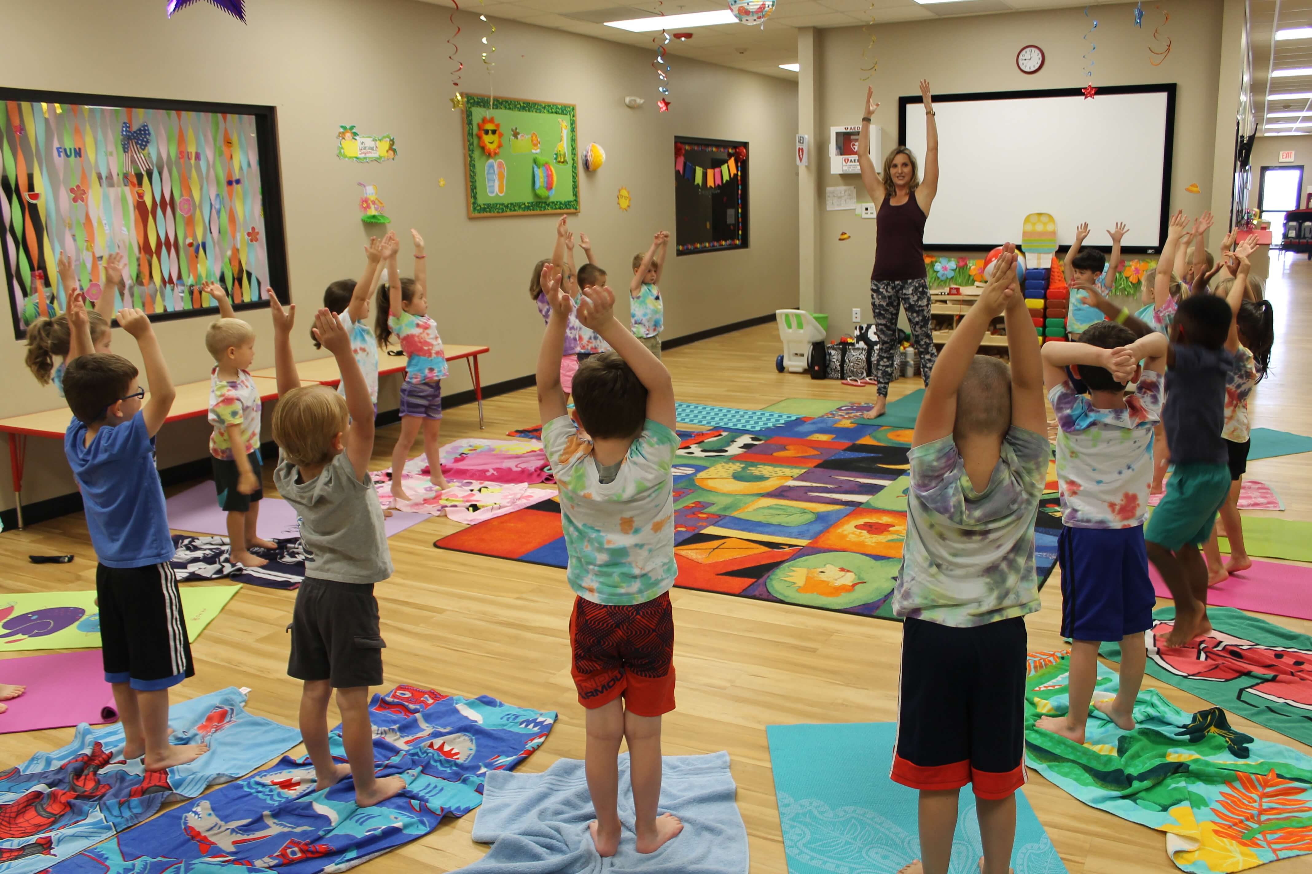 5 Secrets to Teaching Yoga to Kids - Go Go Yoga For Kids