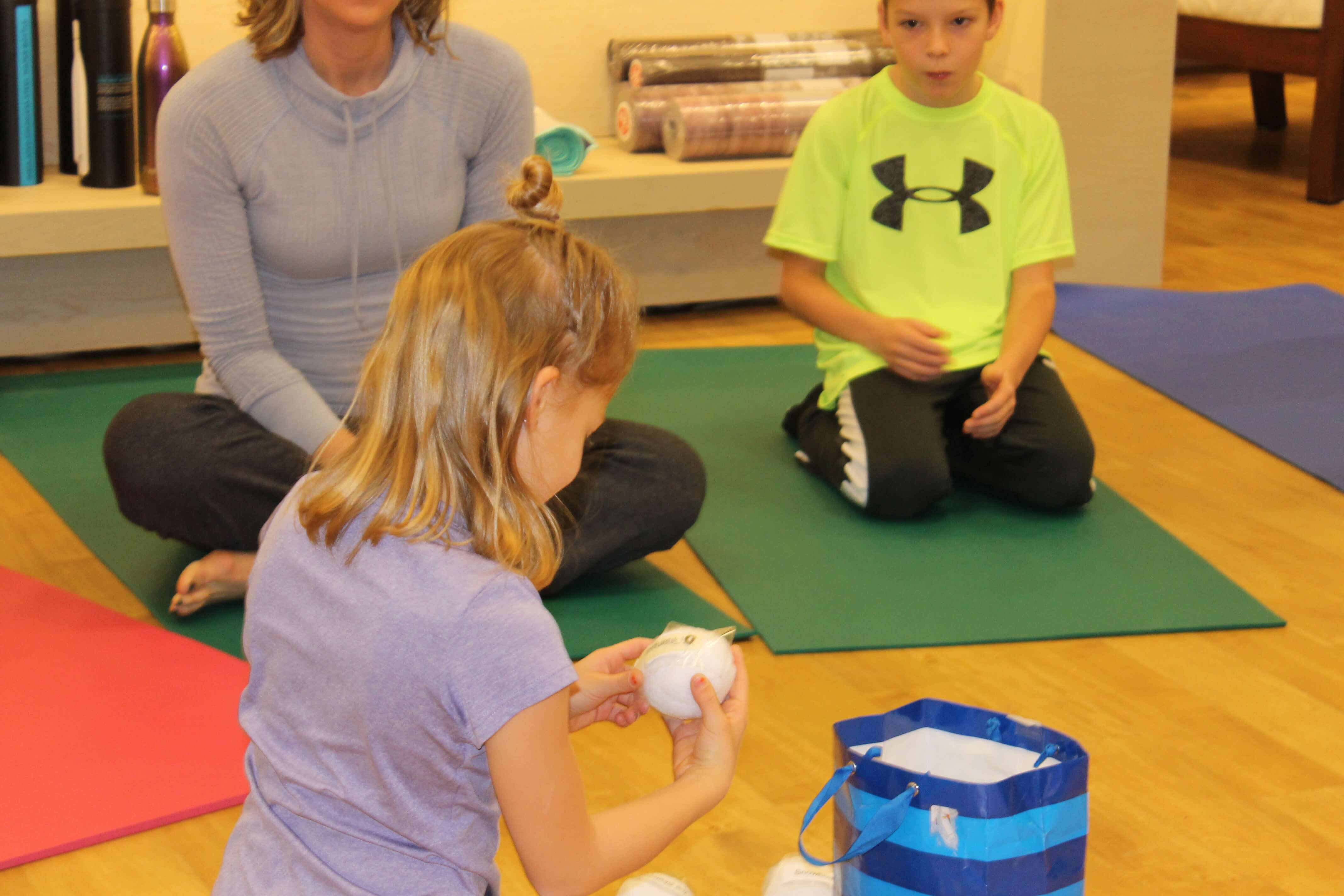 Kids Yoga Winter Holiday Lesson Plan Go Go Yoga For Kids